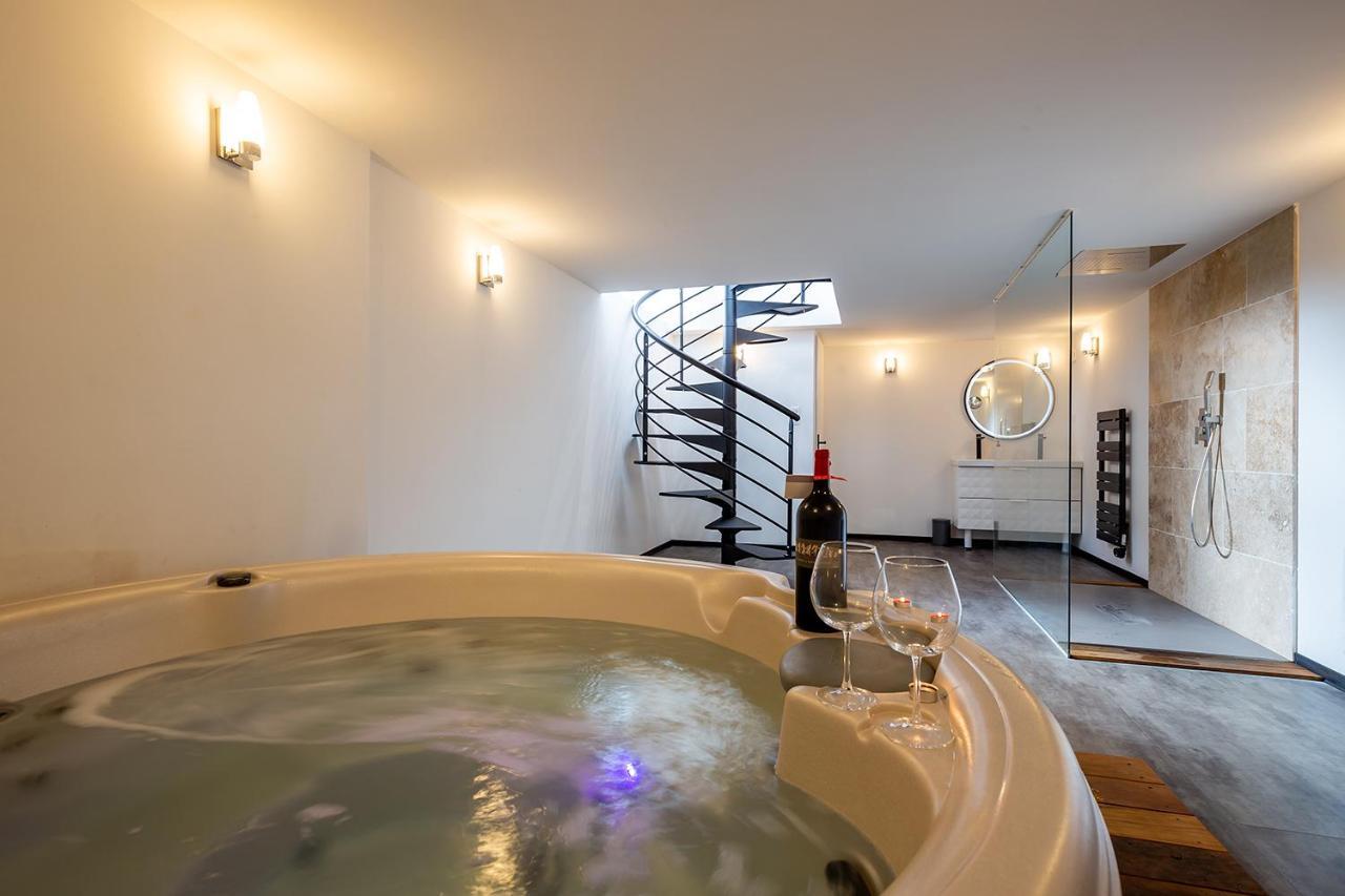 Mieuxqualhotel Jacuzzi Privatif La Parenthese Bordeaux Zewnętrze zdjęcie