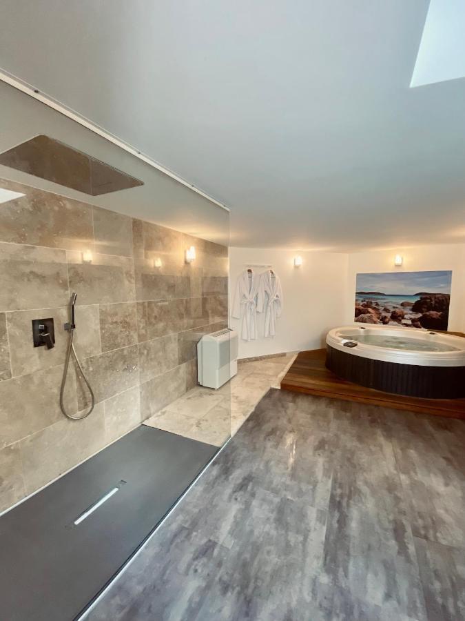 Mieuxqualhotel Jacuzzi Privatif La Parenthese Bordeaux Zewnętrze zdjęcie