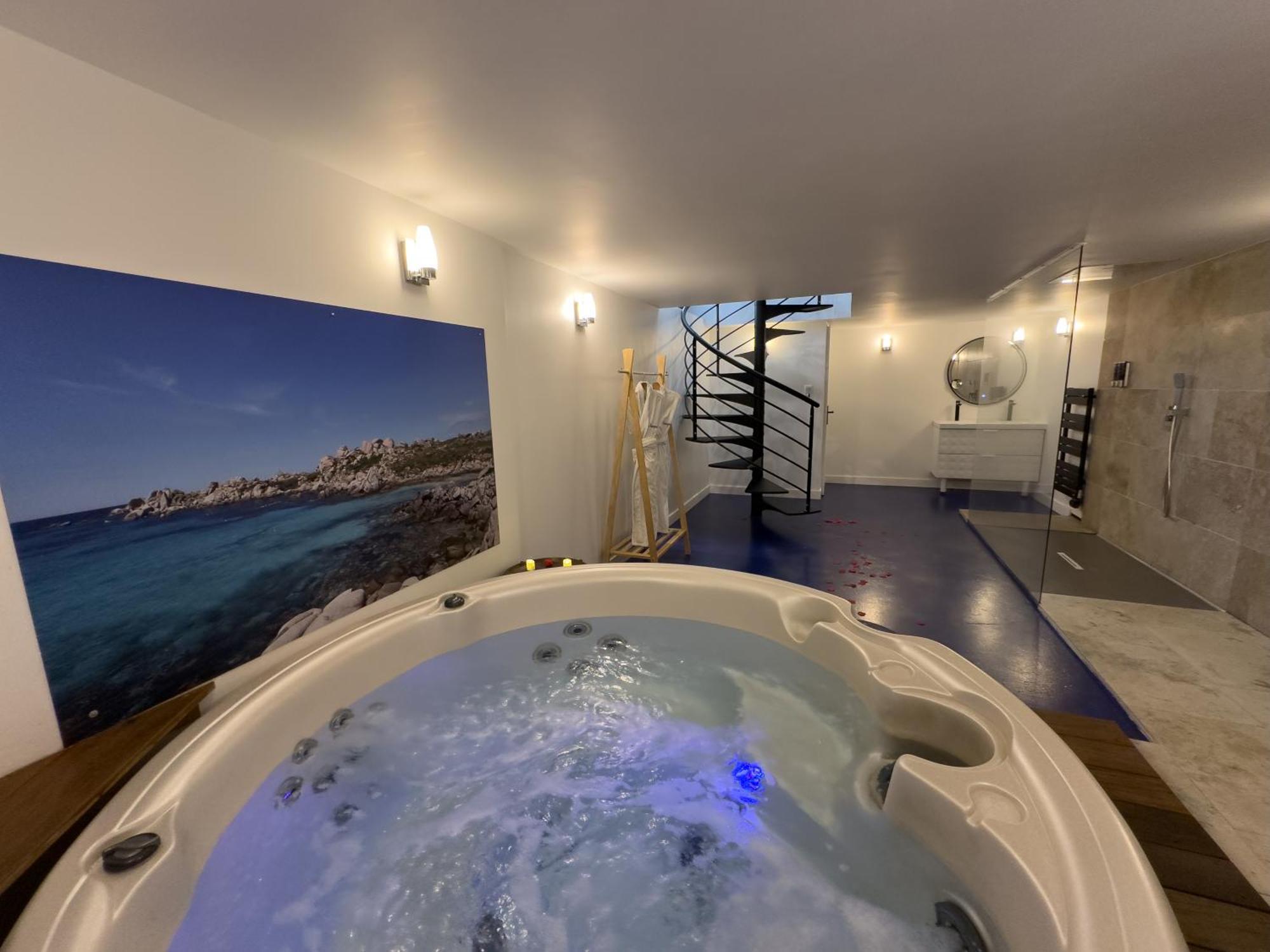 Mieuxqualhotel Jacuzzi Privatif La Parenthese Bordeaux Zewnętrze zdjęcie